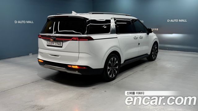 Kia Carnival 4-го поколения 9-Seater Noblesse - фото 1