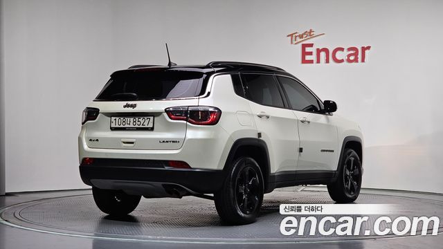 Jeep Compass 2-го поколения 2.4 Limitied AWD - фото 1