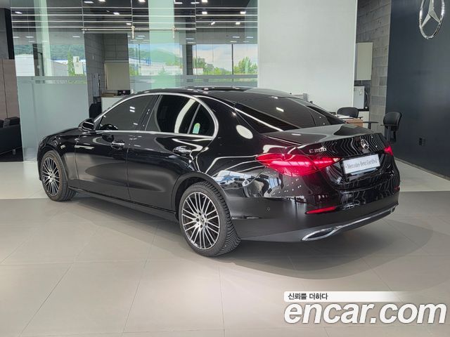 Mercedes-Benz C-Class W206 C200 Avantgarde - фото 1