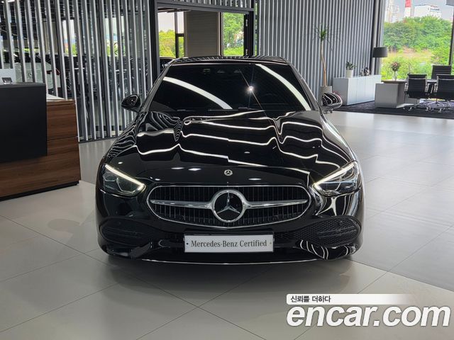 Mercedes-Benz C-Class W206 C200 Avantgarde - фото 2