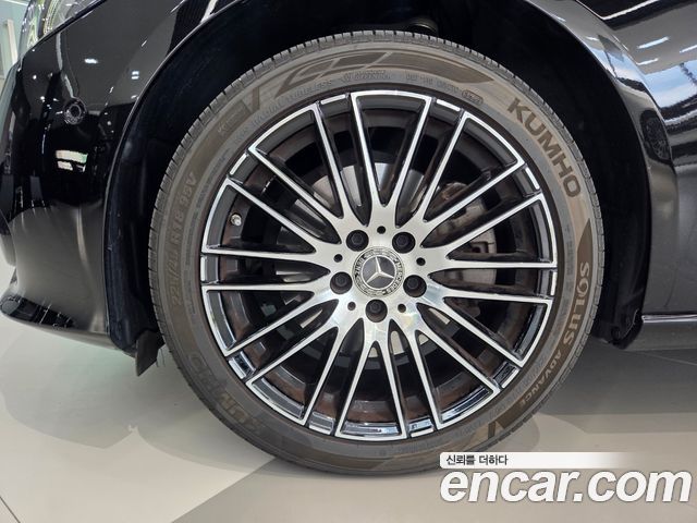 Mercedes-Benz C-Class W206 C200 Avantgarde - фото 4