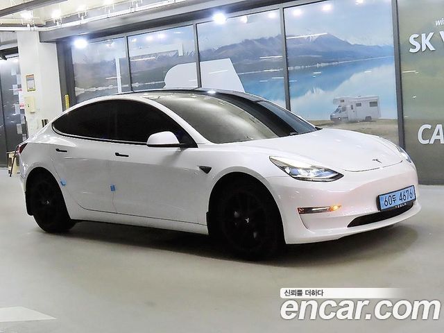 Tesla Model 3 Long Range AWD - фото 0