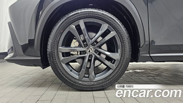Lexus NX 2-го поколения Premium - фото 4