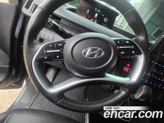 Hyundai Staria Cargo 5-Seater Modern - фото 4