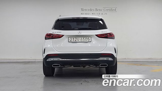 Mercedes-Benz GLA-Class H247 GLA250 4MATIC - фото 3