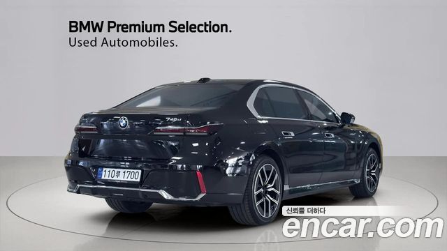 BMW 7-Series G70 740d xDrive M Sport - фото 1