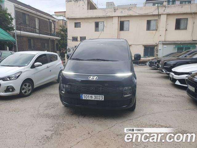 Hyundai Staria Новый HEV 1.6T Tourer 9-Seater Modern - фото 0