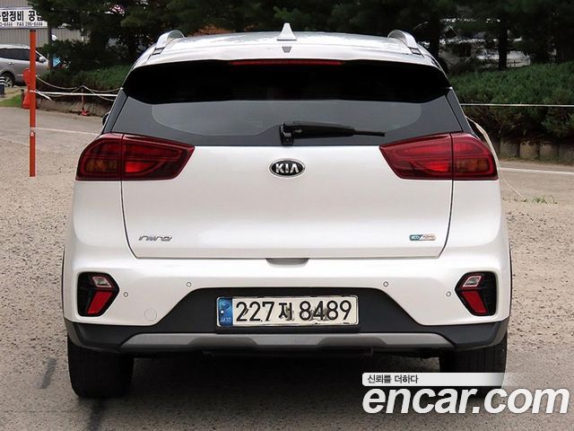 Kia Niro Новый 1.6 HEV Noblesse - фото 3