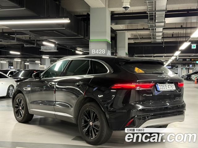 Jaguar F-PACE D200 SE - фото 1