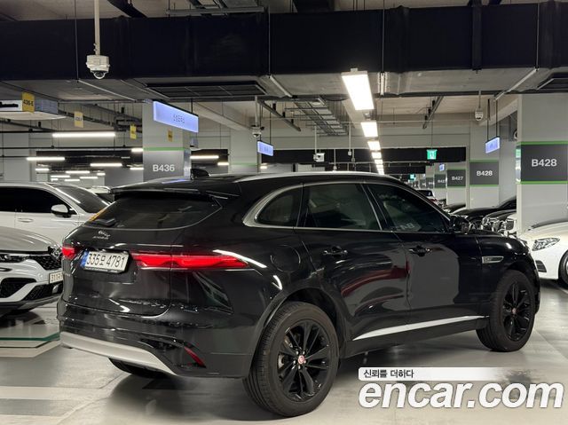 Jaguar F-PACE D200 SE - фото 3