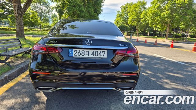 Mercedes-Benz E-Class W213 E350 4MATIC AMG Line - фото 3