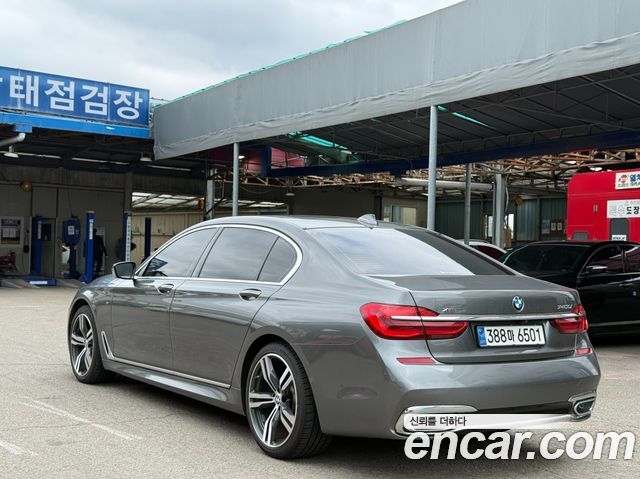 BMW 7-Series G11 740Li xDrive M Sport Package - фото 1