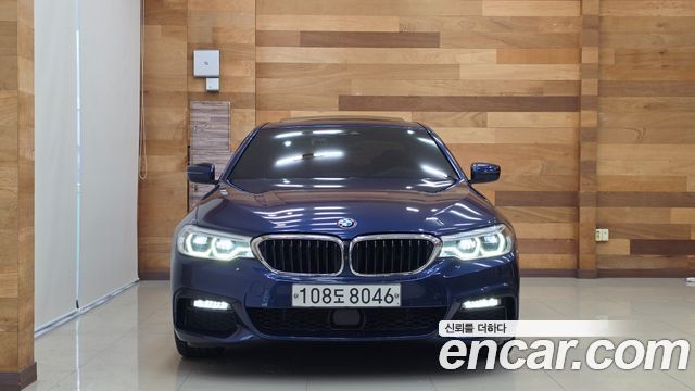 BMW 5-Series G30 530i M Sport Package Plus - фото 2