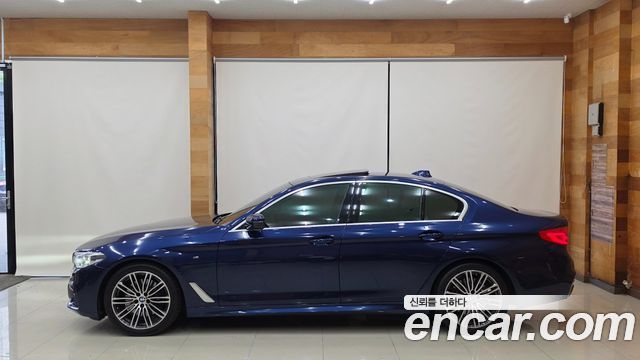 BMW 5-Series G30 530i M Sport Package Plus - фото 4