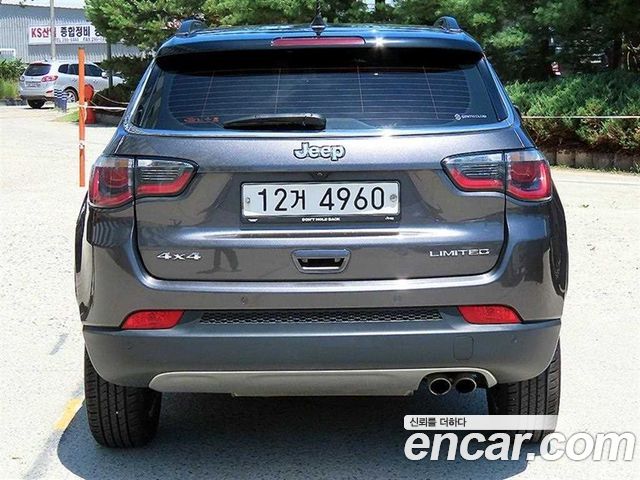Jeep Compass 2-го поколения 2.4 Limitied AWD - фото 3