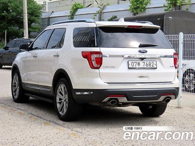 Ford Explorer 2.3 Limited 4WD 5th - фото 2