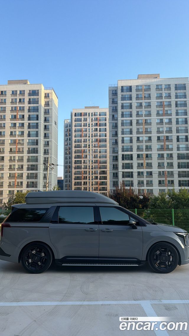 Kia Carnival Новый 4-го поколения Gasoline 9-Seater Hi Limousine (7-seater Limousine(Special vehicle) - фото 2