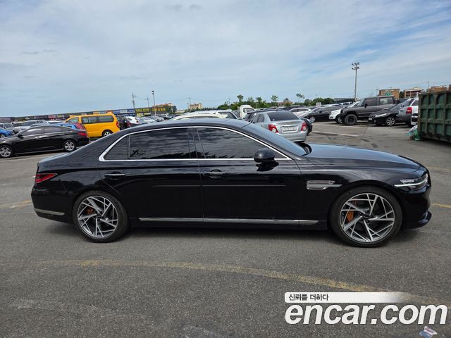 Genesis G90 5.0 AWD Prestige - фото 3