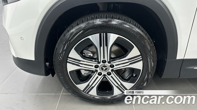 Mercedes-Benz EQB X243 EQB300 4MATIC Progressive - фото 4