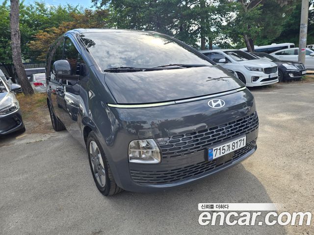 Hyundai Staria Tourer 11-Seater Modern - фото 2
