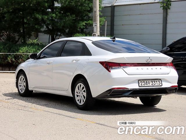 Hyundai Avante CN7 1.6 Smart - фото 2