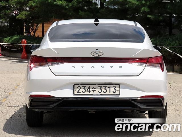 Hyundai Avante CN7 1.6 Smart - фото 3