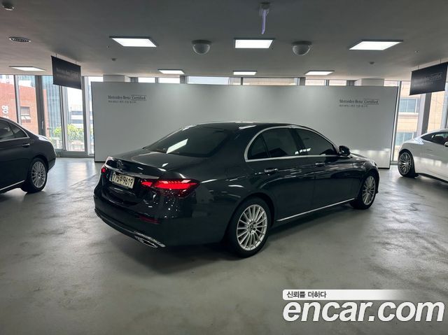 Mercedes-Benz E-Class W213 E250 Exclusive - фото 1