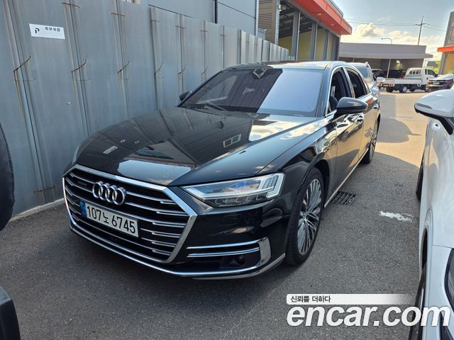 Audi A8 D5 60 TFSI Quattro LWB - фото 0
