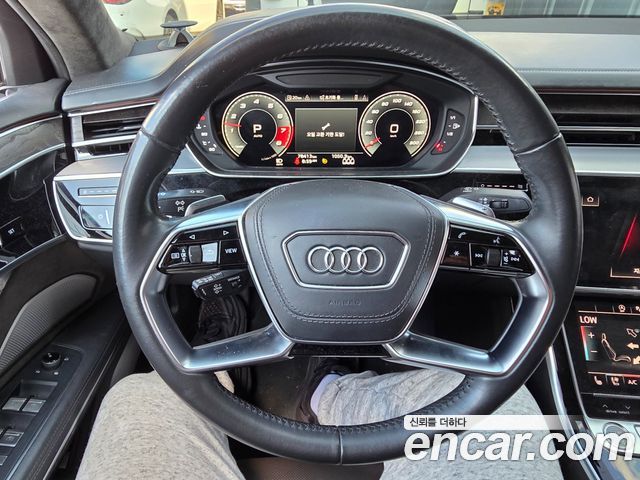 Audi A8 D5 60 TFSI Quattro LWB - фото 4