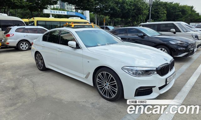 BMW 5-Series G30 530i xDrive M Sport Package Plus - фото 2