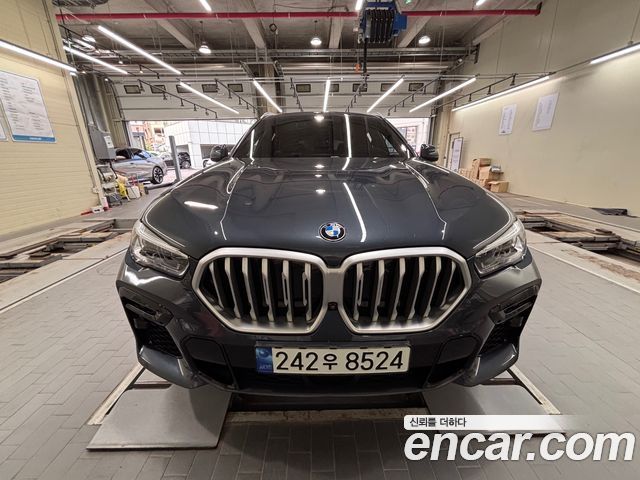 BMW X6 G06 xDrive40i M Sport - фото 0