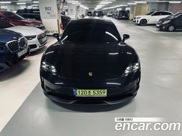Porsche Taycan 4S - фото 1