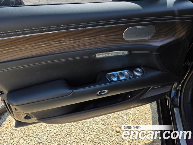 Genesis G90 RS4 Gasoline 3.5 Turbo e-S/C AWD LWB - фото 3