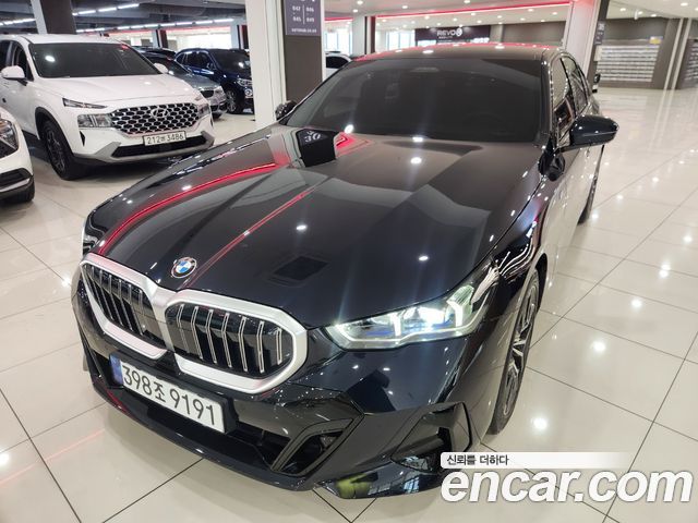 BMW 5-Series G60 523d M Sport - фото 0
