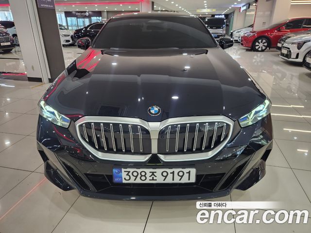 BMW 5-Series G60 523d M Sport - фото 2