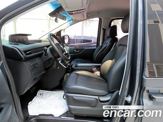 Hyundai Staria Cargo 5-Seater Modern - фото 4