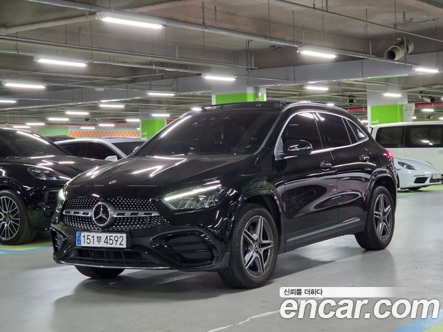 Mercedes-Benz GLA-Class H247 GLA250 4MATIC - фото 0