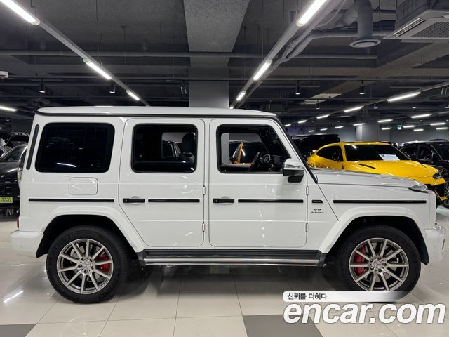 Mercedes-Benz G-Class AMG G63 - фото 1