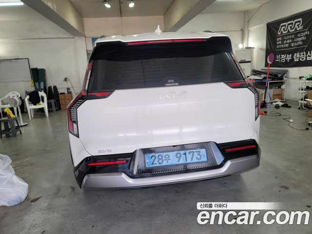 Kia EV9 Long Range 4WD Earth - фото 3