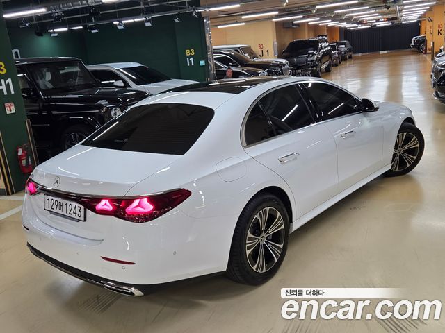 Mercedes-Benz E-Class W214 E200 Avantgarde - фото 1