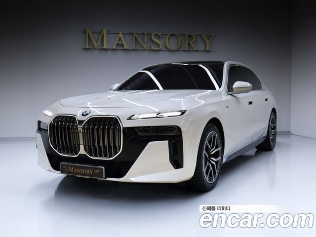 BMW 7-Series G70 740d xDrive M Sport - фото 0