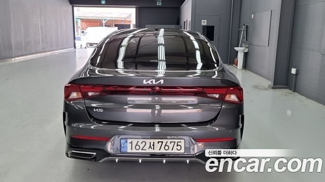 Kia K5 3-го поколения 2.0 LPI Signature - фото 3