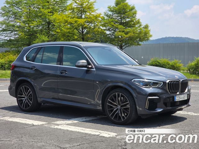 BMW X5 G05 M50i - фото 3