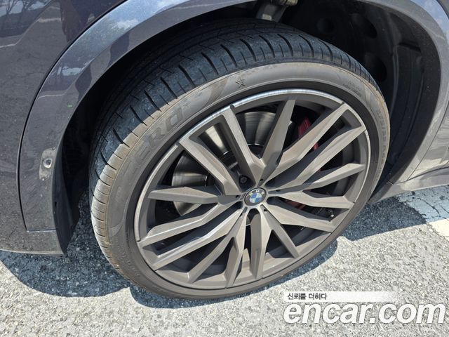 BMW X5 G05 M50i - фото 4