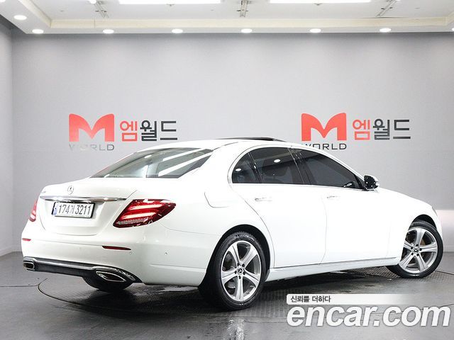 Mercedes-Benz E-Class W213 E200 Avantgarde - фото 2