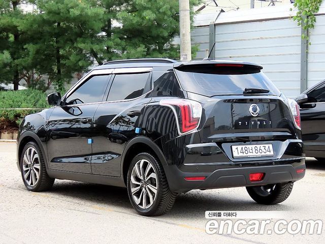 SsangYong Tivoli Gasoline 1.5 2WD V3 Special - фото 2