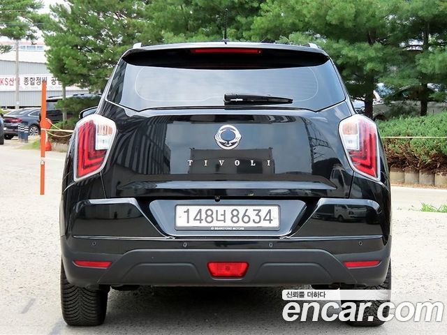 SsangYong Tivoli Gasoline 1.5 2WD V3 Special - фото 3