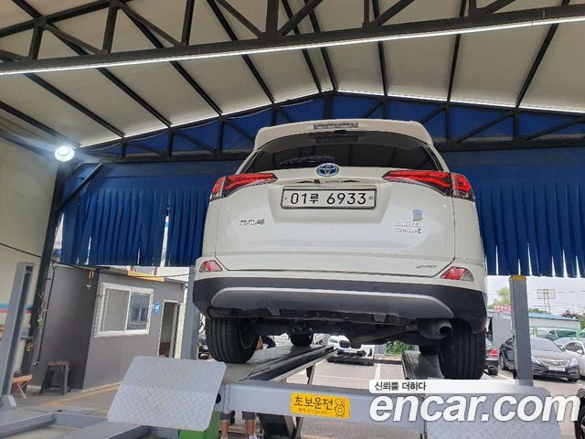 Toyota RAV4 2.5 4WD Hybrid 4th - фото 1