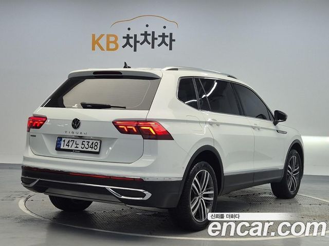 Volkswagen Tiguan 2.0 TDI Prestige - фото 2