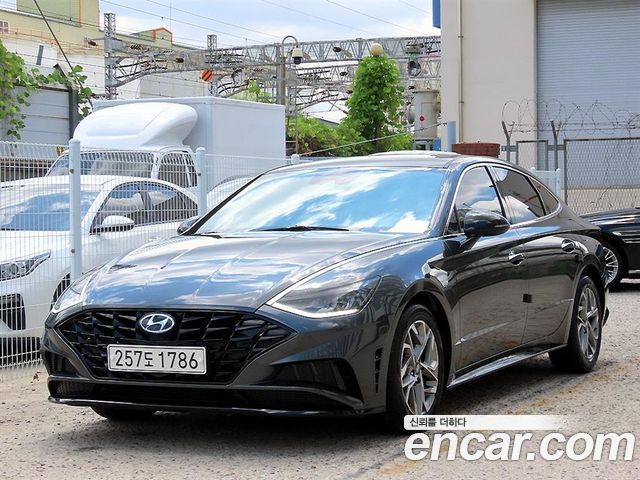 Hyundai Sonata DN8 2.0 Premium Plus - фото 1